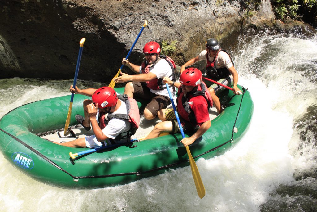 WHITE WATER RAFTING (FULL DAY)